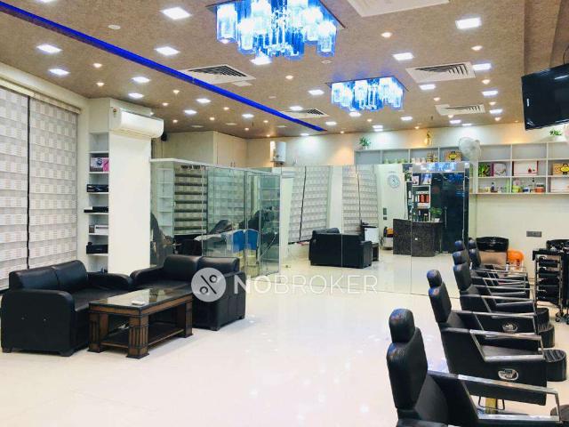 Showroom in Sector 12, Faridabad for sale
