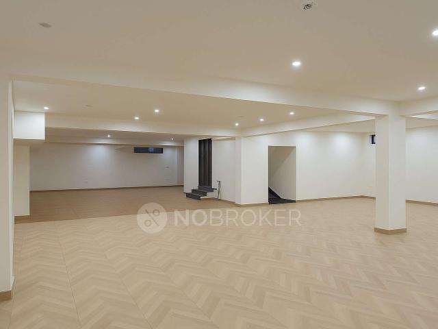 Showroom in Sector 45, Noida for Rent