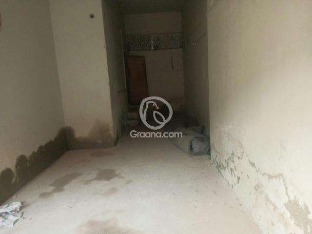 Shop or warehouse available for rent