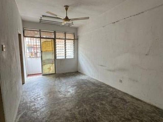 Shop Apartment TAMAN TAN SRI YAACOB SKUDAI