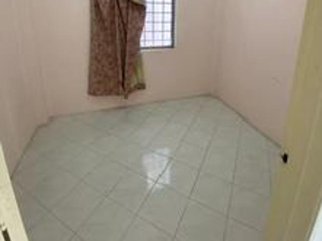 Shop Apartment Taman Cuepacs 100 Loan Below Market Cash Back