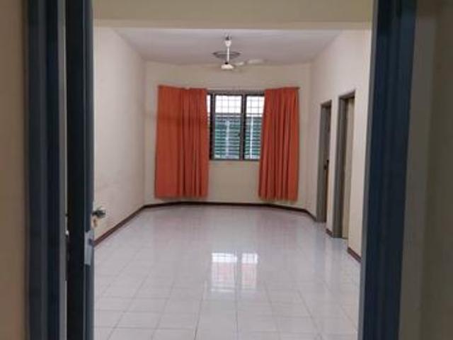 Shop Apartment Bandar Sg Long For Sale