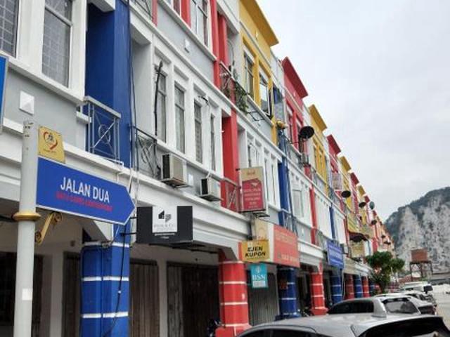 Shop Centre point Batu Caves Centerpoint batu Caves tingkat 1