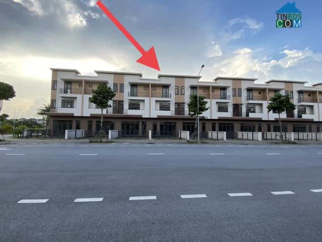 Shop huose 120m tại trục kinh doanh 26m khu đô thị Centa City rẻ hơn thị trường 500tr liên hệ