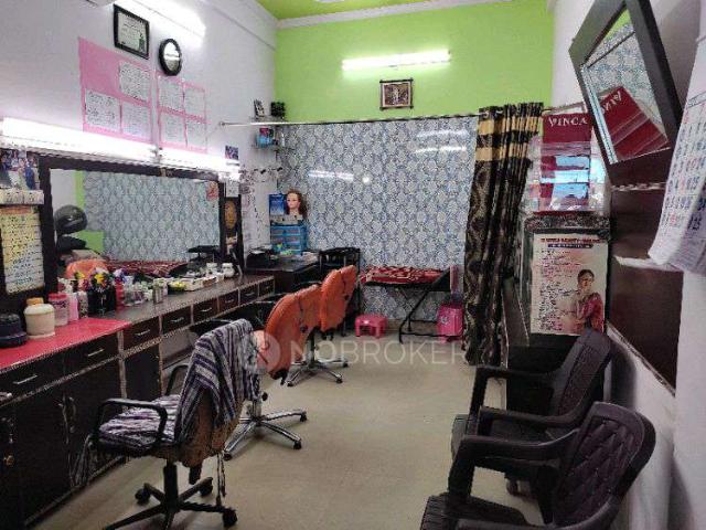 Shop in M9hc+fmh, Kali Mandir Marg, Lajpat Nagar, Block G, R