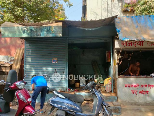 Shop in Mahim, Mumbai for sale