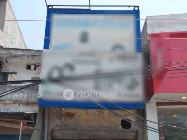 Shop in Main Market, Greater_noida for sale