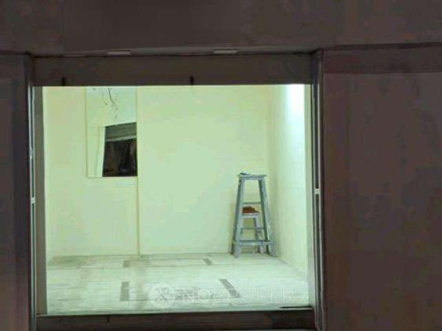 Shop in Malad East, Mumbai for sale