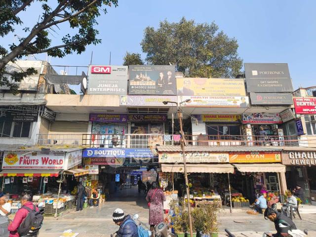 Shop in Gopal Mandir Marg, Delhi for sale