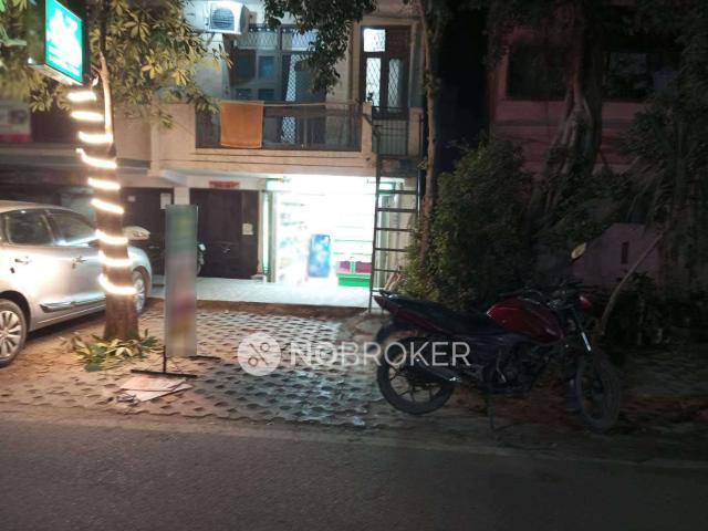 Shop in Az Pharmacy, Ghaziabad for sale