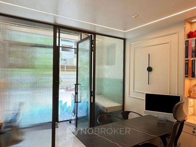 Shop in Andheri East, Mumbai for sale