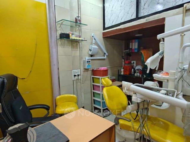 Shop in Andheri West, Mumbai for sale