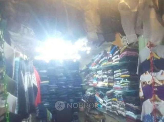Shop in Bandra West, Mumbai for sale