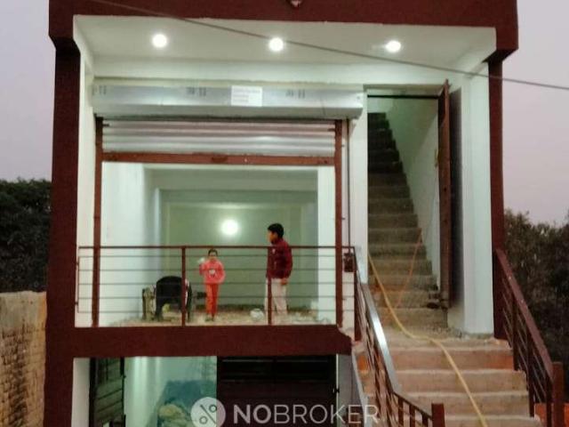 Shop in Bhopura, Ghaziabad for Rent