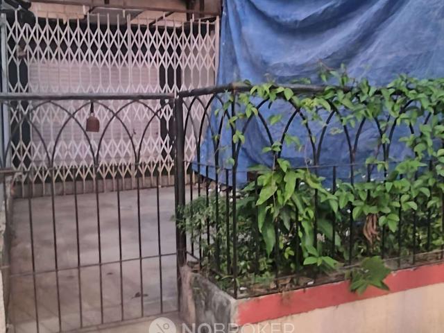 Shop in Borivali West, Mumbai for sale
