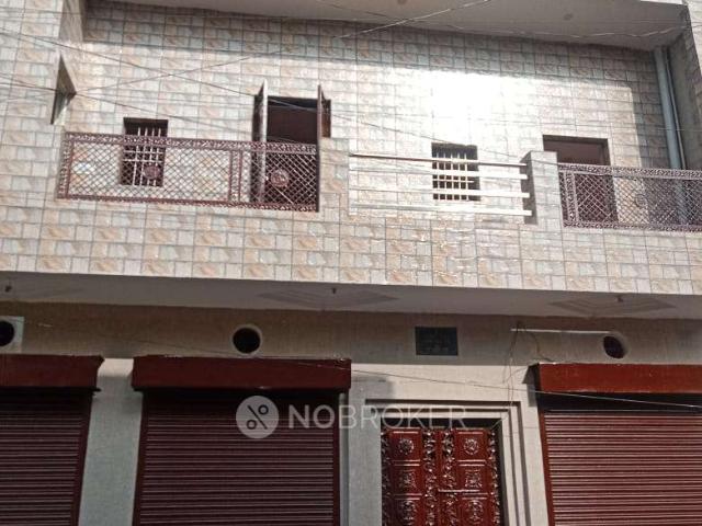 Shop in Dadri, Greater Noida for Rent