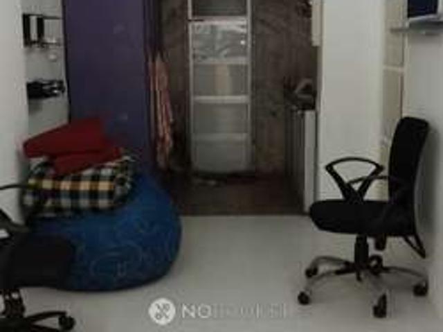Shop in Dahisar West, Mumbai for sale