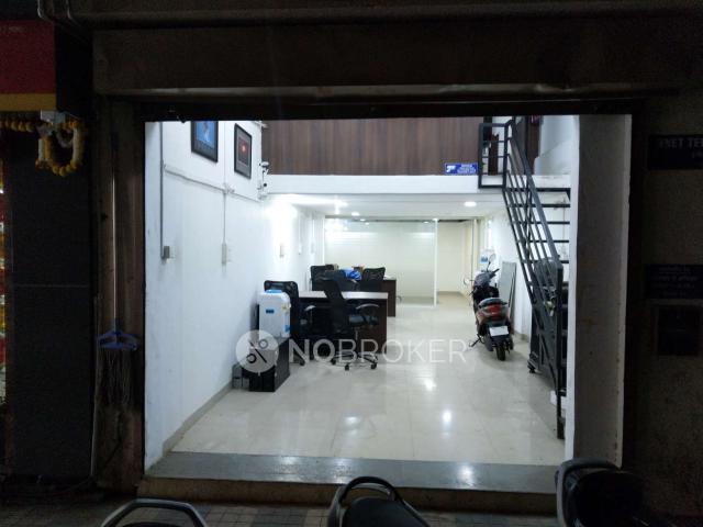 Shop in Ganesh Peth, Pune for sale