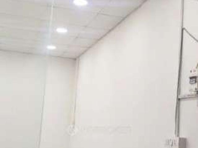 Shop in Gaur City Center, Greater Noida for Rent