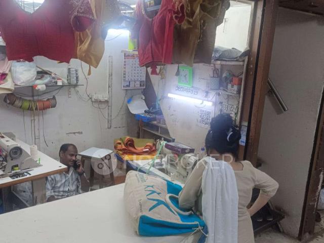 Shop in Ghatkopar, Mumbai for sale