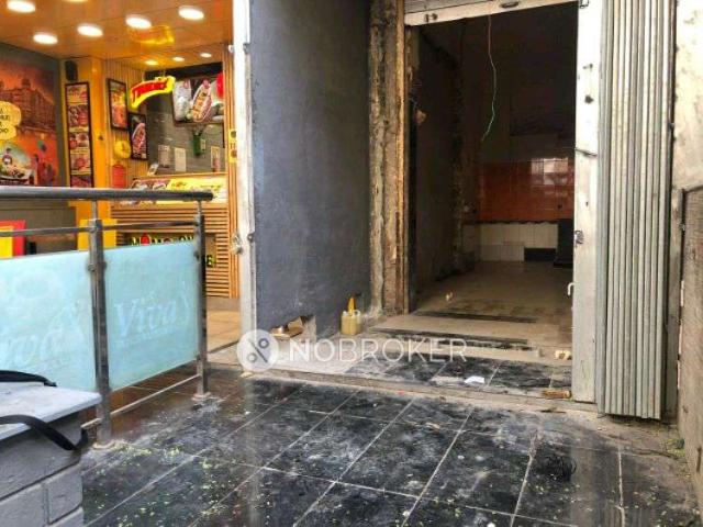 Shop in Goregaon East, Mumbai for sale