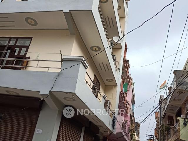 Shop in Govindpuram, Ghaziabad for Rent
