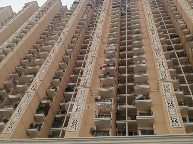 Shop in Indirapuram, Ghaziabad for Rent