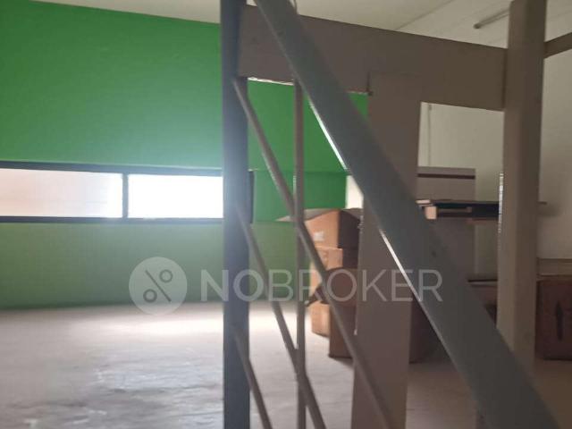 Shop in Akurdi, Pune for sale