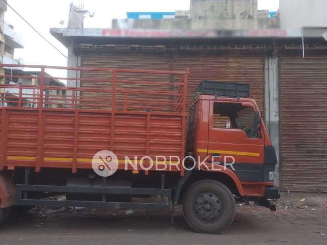 Shop in Kalasipalya, Bangalore for sale