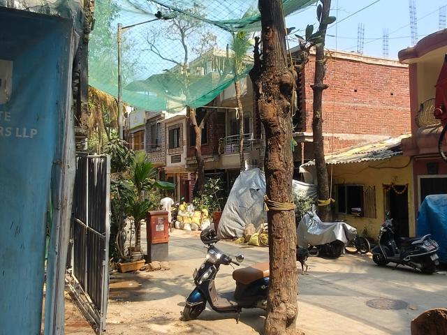 Shop in Kandivali West, Mumbai for sale