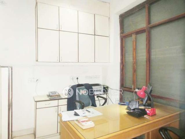 Shop in Kotla Mubarakpur, Delhi for sale