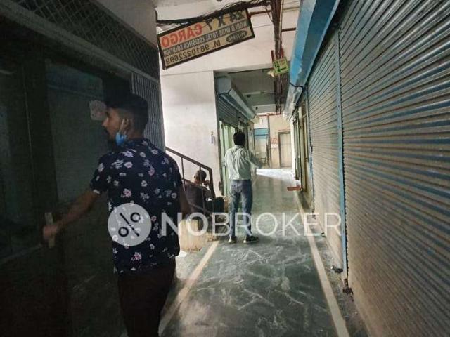 Shop in Paschim Vihar, Delhi for sale