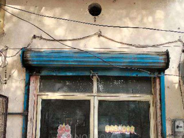 Shop in Press Colony Complex, Faridabad for Rent
