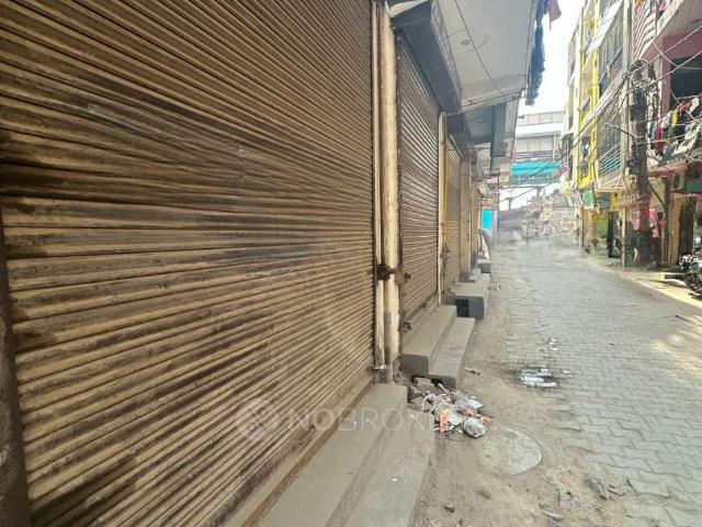 Shop in Raj Bagh, Ghaziabad for sale