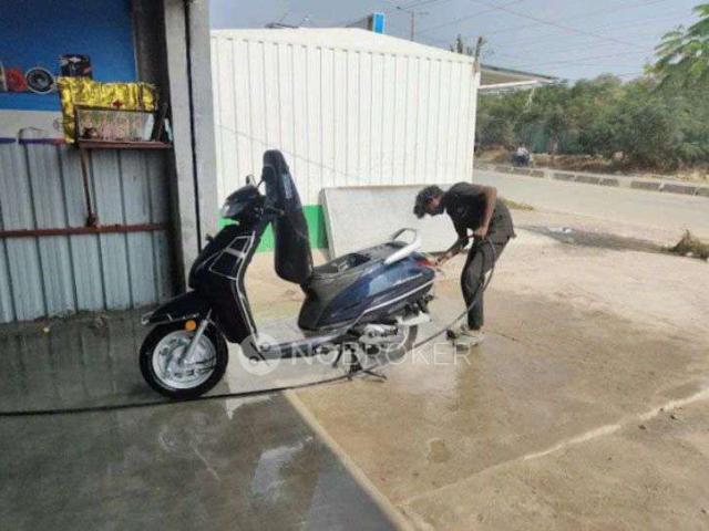 Shop in Raja Motors Aprilia Vespa Service Center, Hyderabad