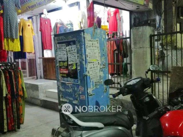 Shop in Rohini, Delhi for sale