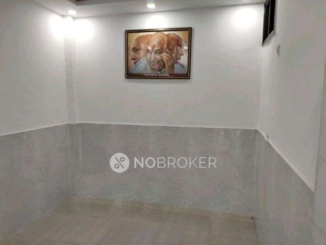 Shop in Rohini, Delhi for sale