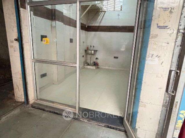 Shop in Rohini Sector 8, Delhi for sale