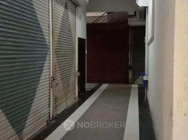 Shop in Sadashiv Peth, Pune for sale
