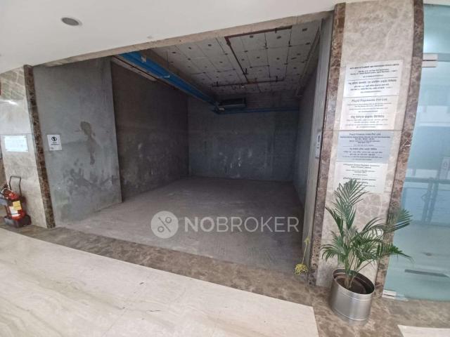 Shop in Saket, Delhi for sale