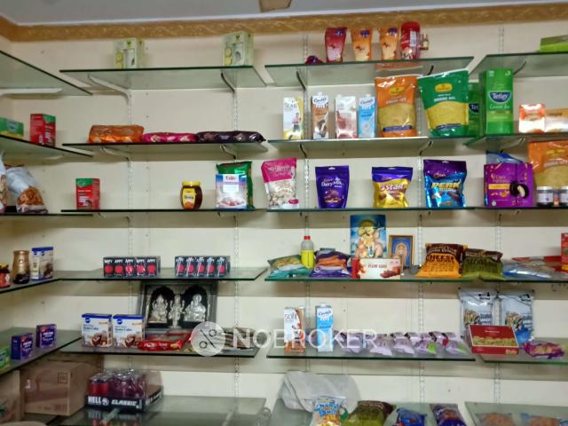 Shop in Santacruz West, Mumbai for sale