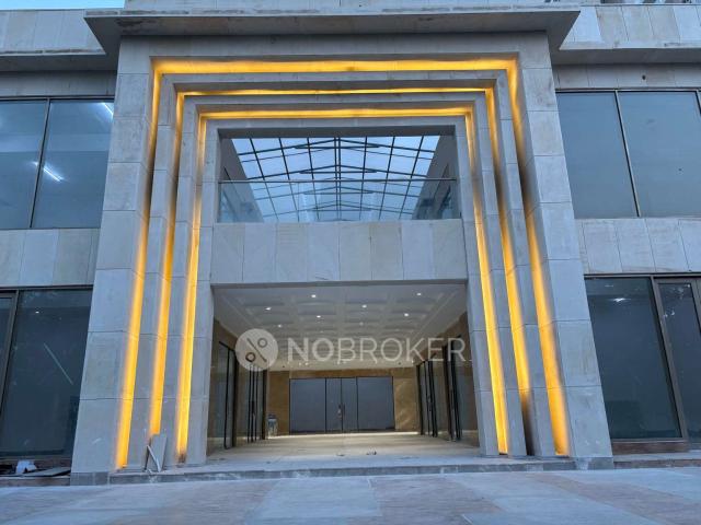 Shop in Sec 152, Noida for Rent