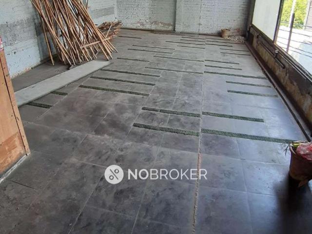 Shop in Sector 41, Noida for Rent