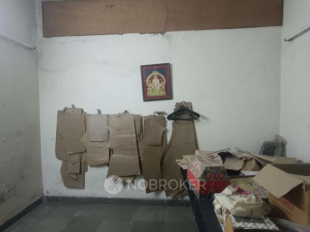 Shop in Sector 41, Noida for Rent