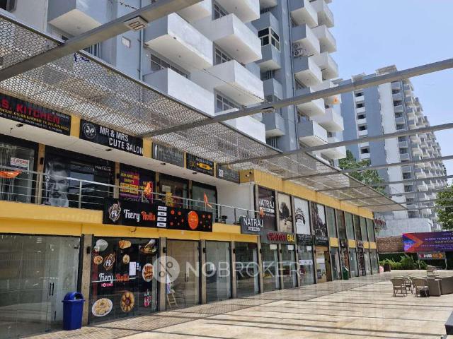Shop in Sector 45, Faridabad for Rent