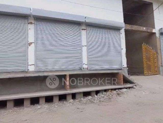 Shop in Sector 49, Noida for Rent