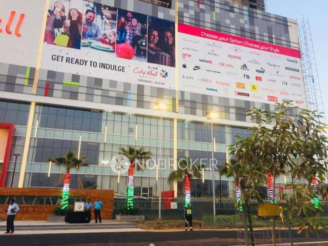 Shop in Sector 4, Greater_noida for sale
