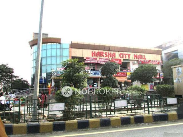 Shop in Sector 56 Shree Laxmi Narayan Temple, Ghaziabad for sale