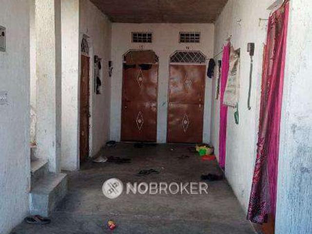 Shop in Sector 58, Faridabad for Rent