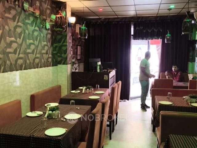 Shop in Sector 11, Noida for Rent